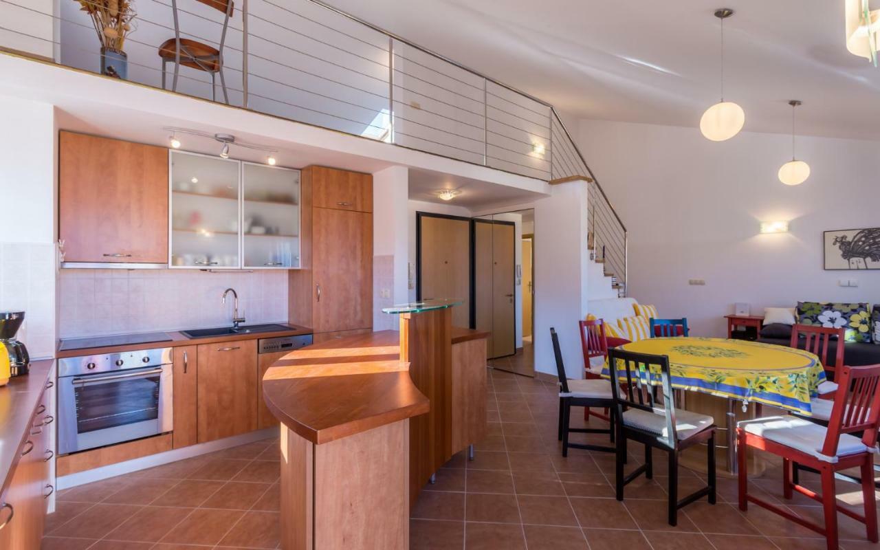 Apartamento Tinka Baška Exterior foto